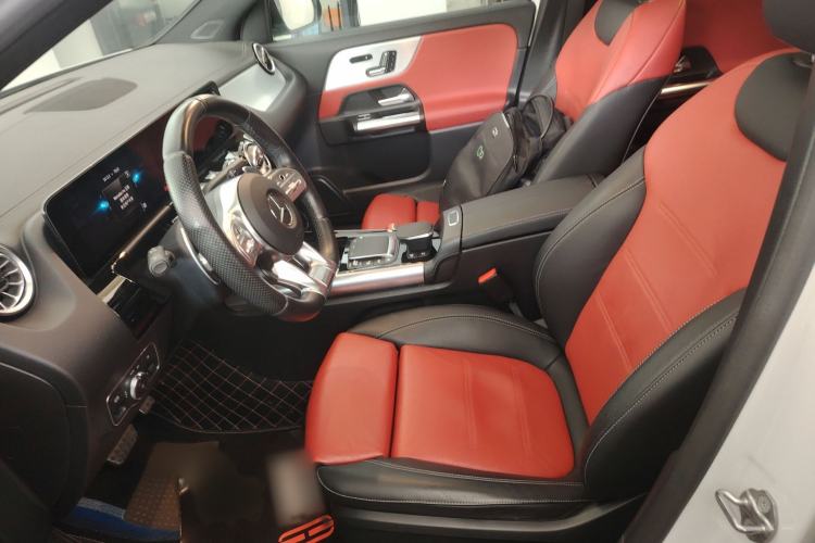 Used Mercedes-Benz GLA AMG 2021 AMG GLA 35 4MATIC Left Front Seat