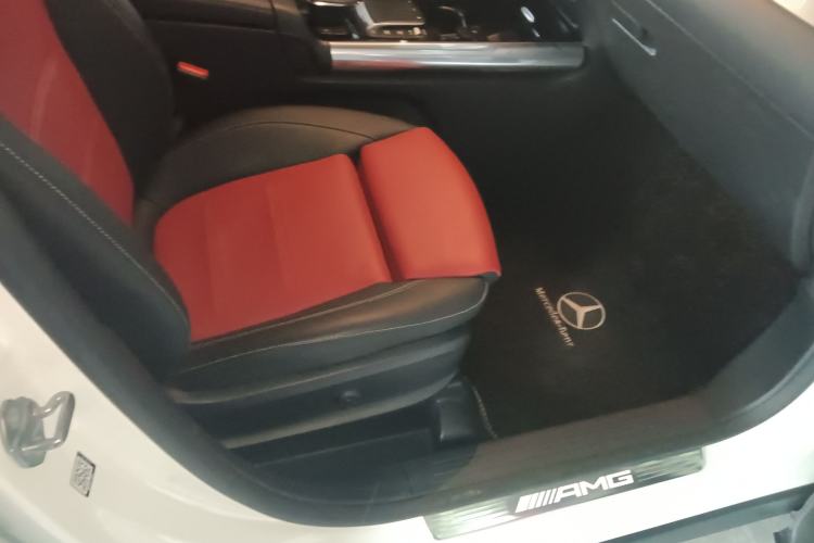 Used Mercedes-Benz GLA AMG 2021 AMG GLA 35 4MATIC Right Front Seat