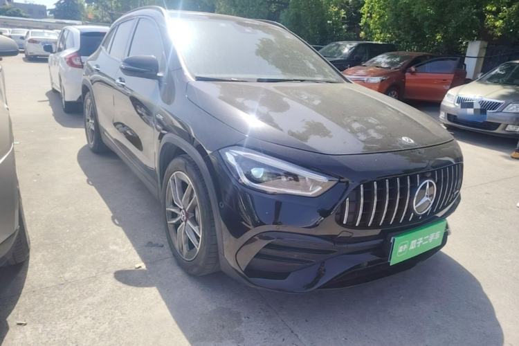 Used Mercedes-Benz GLA AMG 2022 AMG GLA 35 4MATIC Front Right 45 Deg