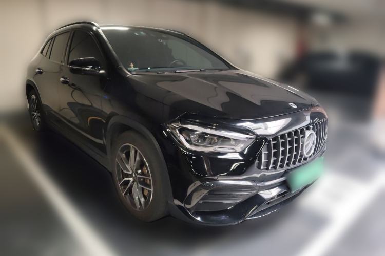 Used Mercedes-Benz GLA AMG 2022 AMG GLA 35 4MATIC Front Right 45 Deg
