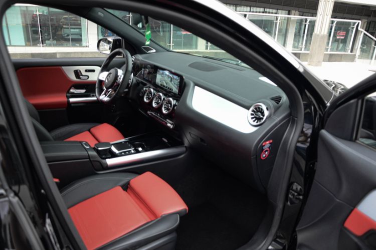 Used Mercedes-Benz GLA AMG 2022 AMG GLA 35 4MATIC Interior 6