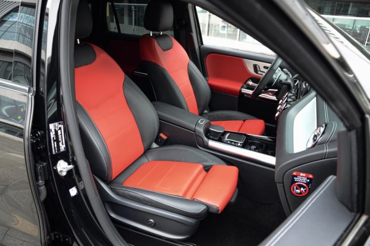Used Mercedes-Benz GLA AMG 2022 AMG GLA 35 4MATIC Interior 7