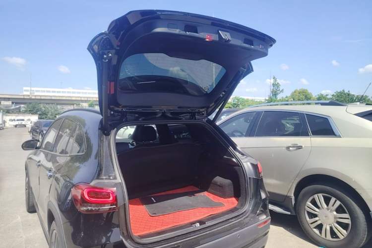 Used Mercedes-Benz GLA AMG 2022 AMG GLA 35 4MATIC Trunk