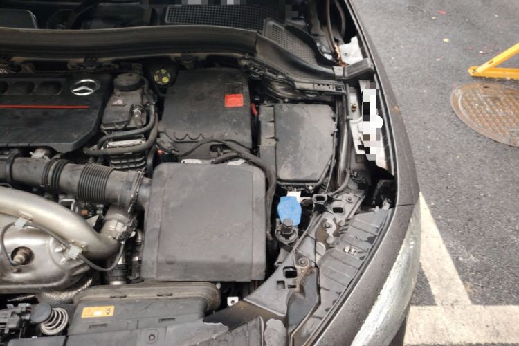 Used Mercedes-Benz GLA AMG 2022 AMG GLA 35 4MATIC Engine Bay Left