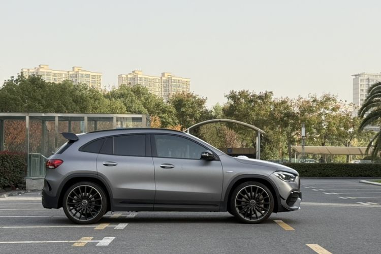 Used Mercedes-Benz GLA AMG 2022 AMG GLA 35 4MATIC Exterior 10