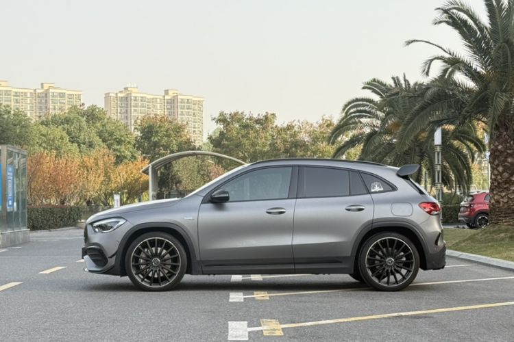 Used Mercedes-Benz GLA AMG 2022 AMG GLA 35 4MATIC Exterior 8
