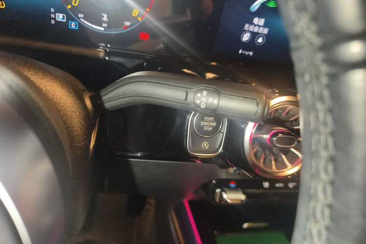 Used Mercedes-Benz GLA AMG 2022 AMG GLA 35 4MATIC Gear Lever