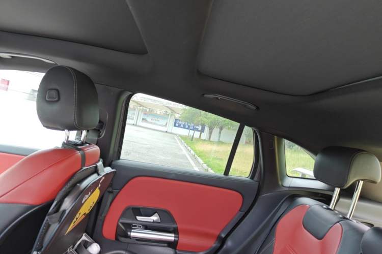 Used Mercedes-Benz GLA AMG 2022 AMG GLA 35 4MATIC Headliner