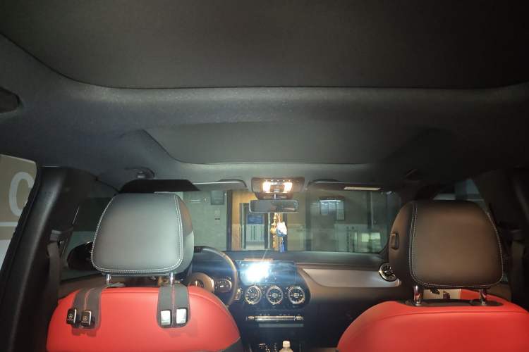 Used Mercedes-Benz GLA AMG 2022 AMG GLA 35 4MATIC Headliner