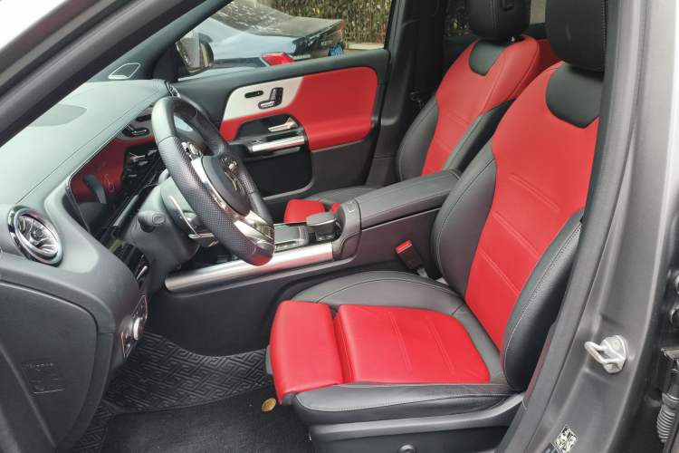 Used Mercedes-Benz GLA AMG 2022 AMG GLA 35 4MATIC Left Front Seat