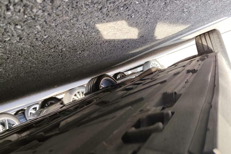 Used Mercedes-Benz GLA AMG 2022 AMG GLA 35 4MATIC Right Side Sill