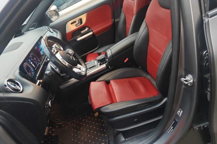 Used Mercedes-Benz GLA AMG 2022 AMG GLA 35 4MATIC Left Front Seat