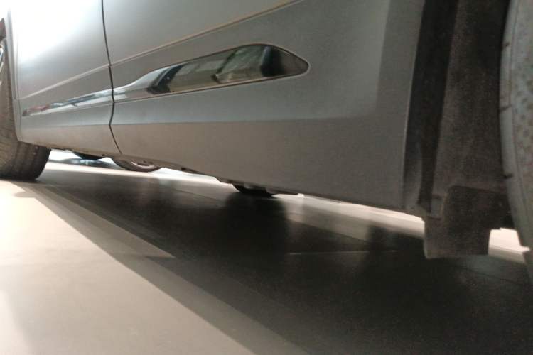 Used Mercedes-Benz GLA AMG 2022 AMG GLA 35 4MATIC Left Side Sill