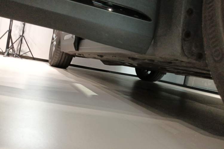 Used Mercedes-Benz GLA AMG 2022 AMG GLA 35 4MATIC Right Side Sill
