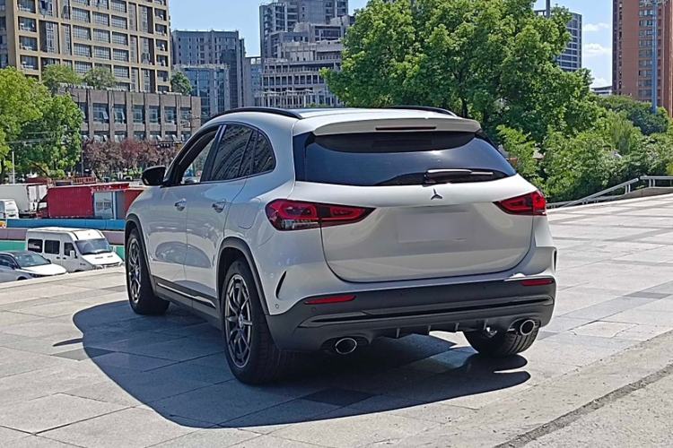 Used Mercedes-Benz GLA AMG 2022 AMG GLA 35 4MATIC Exterior 4