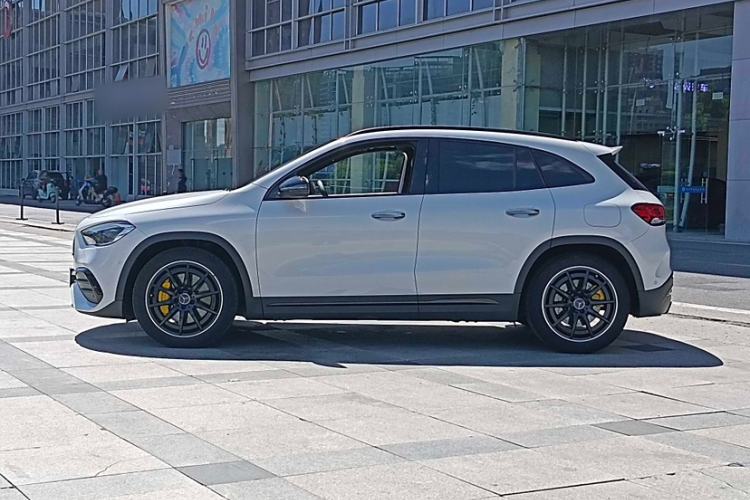 Used Mercedes-Benz GLA AMG 2022 AMG GLA 35 4MATIC Exterior 7
