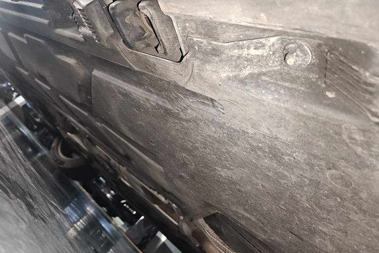 Used Mercedes-Benz GLA AMG 2023 AMG GLA 35 4MATIC Chassis Rear Left