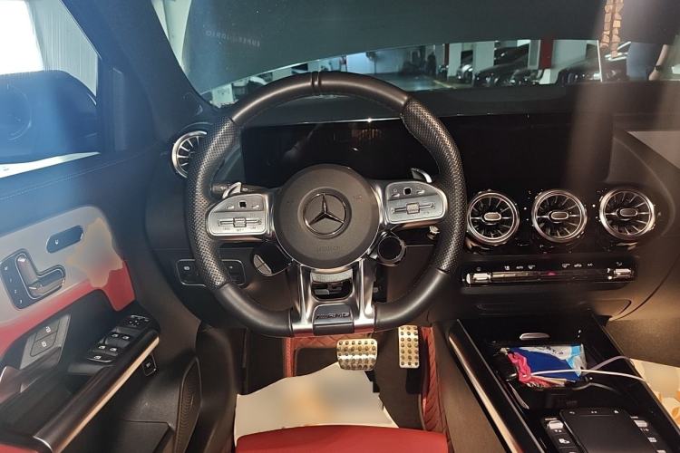 Used Mercedes-Benz GLA AMG 2023 AMG GLA 35 4MATIC Steering Wheel