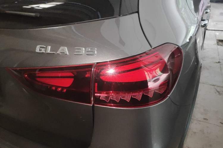 Used Mercedes-Benz GLA AMG 2024 AMG GLA 35 4MATIC Exterior 3