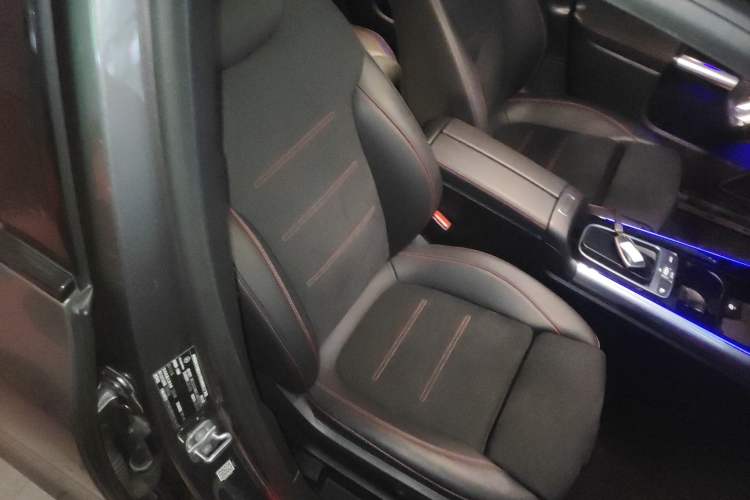 Used Mercedes-Benz GLA AMG 2024 AMG GLA 35 4MATIC Right Front Seat