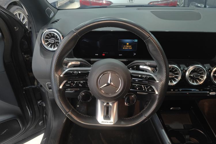 Used Mercedes-Benz GLA AMG 2024 AMG GLA 35 4MATIC Steering Wheel