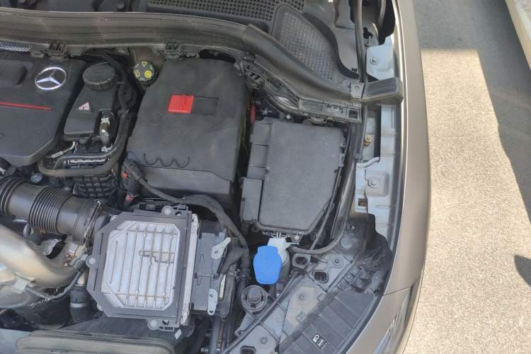 Used Mercedes-Benz GLA AMG 2024 AMG GLA 35 4MATIC Engine Bay Left