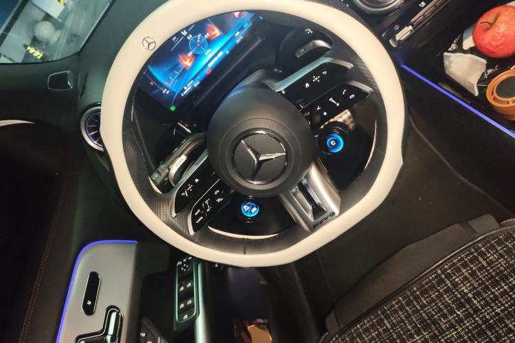Used Mercedes-Benz GLA AMG 2024 AMG GLA 35 4MATIC Steering Wheel