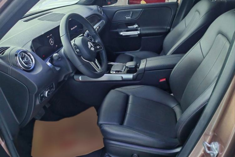 Used Mercedes-Benz GLB 2020 GLB 200 Stylish Edition Interior 3