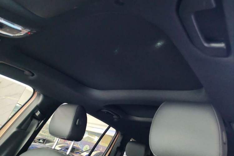 Used Mercedes-Benz GLB 2020 GLB 200 Stylish Edition Interior 5