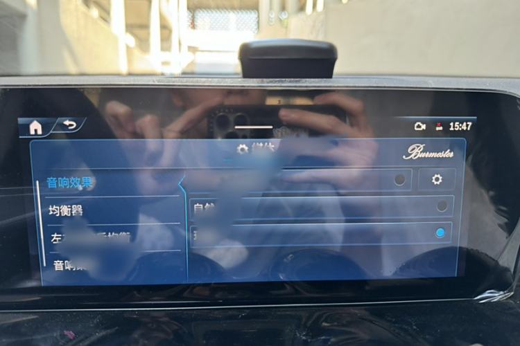 Used Mercedes-Benz GLB 2024 GLB 220 4MATIC Interior 6
