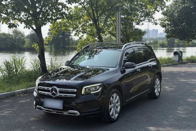 Ojetý Mercedes-Benz GLB 2020 GLB 200 Stylish Edition