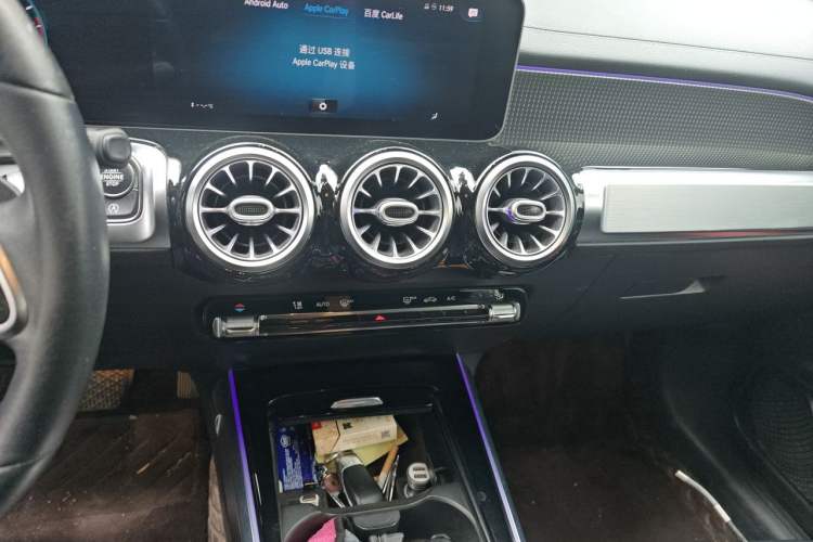 Used Mercedes-Benz GLB 2020 Updated GLB 200 Dynamic Edition Audio And AC Panel