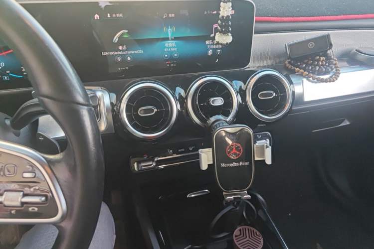 Used Mercedes-Benz GLB 2020 GLB 180 Fashion Model Audio And AC Panel