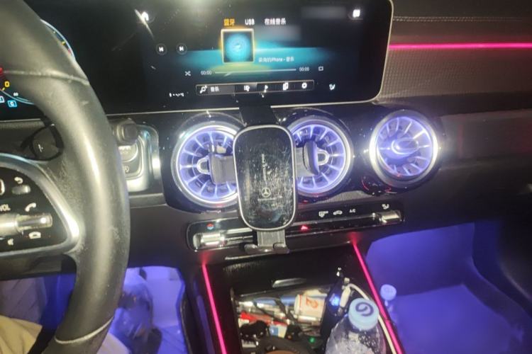 Used Mercedes-Benz GLB 2020 GLB 200 Stylish Edition Audio And AC Panel