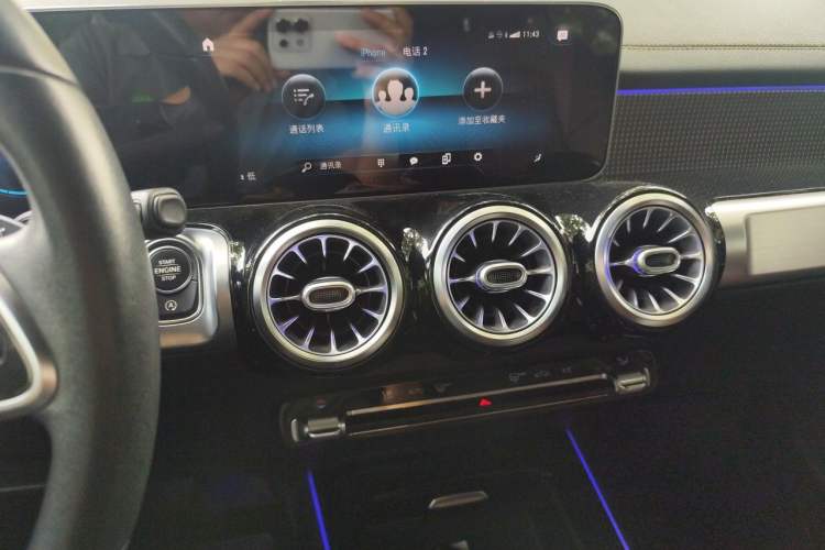 Used Mercedes-Benz GLB 2020 Updated GLB 200 Dynamic Edition Audio And AC Panel