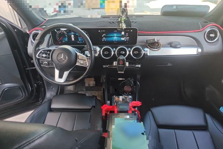 Used Mercedes-Benz GLB 2020 GLB 180 Fashion Model Center Console