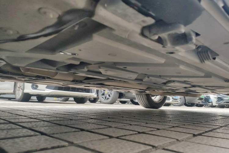 Used Mercedes-Benz GLB 2020 GLB 200 Dynamic Edition Chassis Front Left