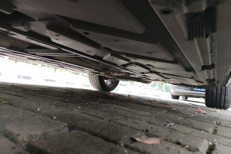 Used Mercedes-Benz GLB 2020 GLB 200 Stylish Edition Chassis Front Left