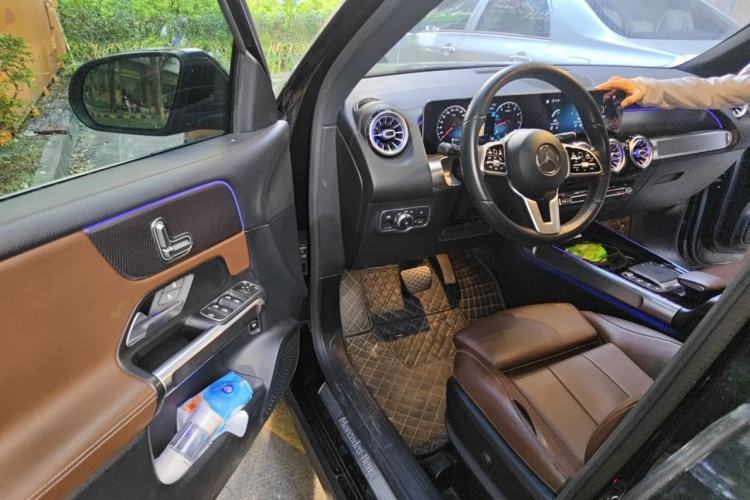 Used Mercedes-Benz GLB 2020 Updated GLB 200 Dynamic Edition Driver Seat