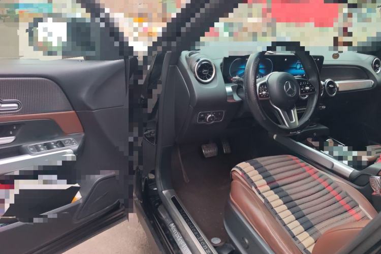 Used Mercedes-Benz GLB 2020 GLB 200 Dynamic Edition Driver Seat