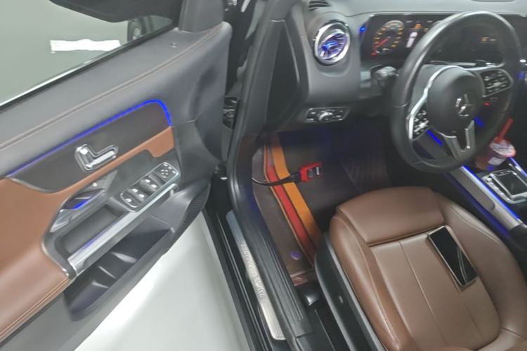 Used Mercedes-Benz GLB 2020 Updated GLB 200 Dynamic Edition Driver Seat