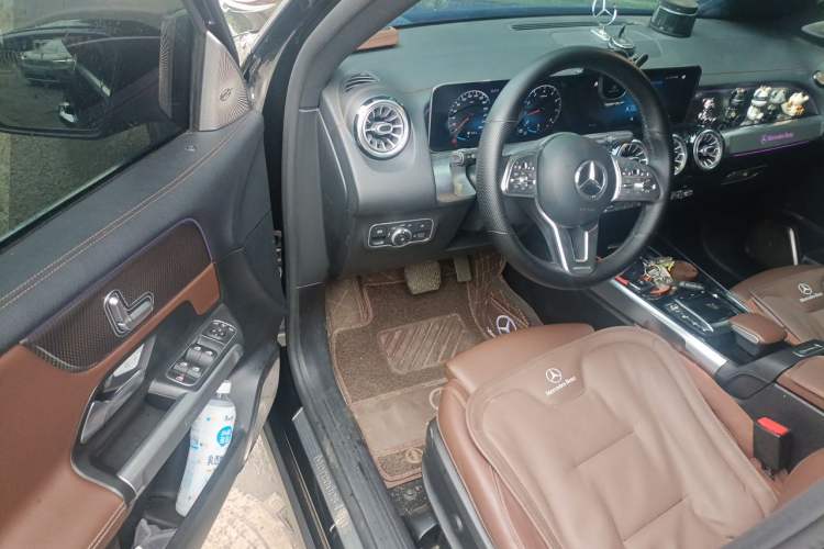 Used Mercedes-Benz GLB 2020 Updated GLB 200 Dynamic Edition Driver Seat