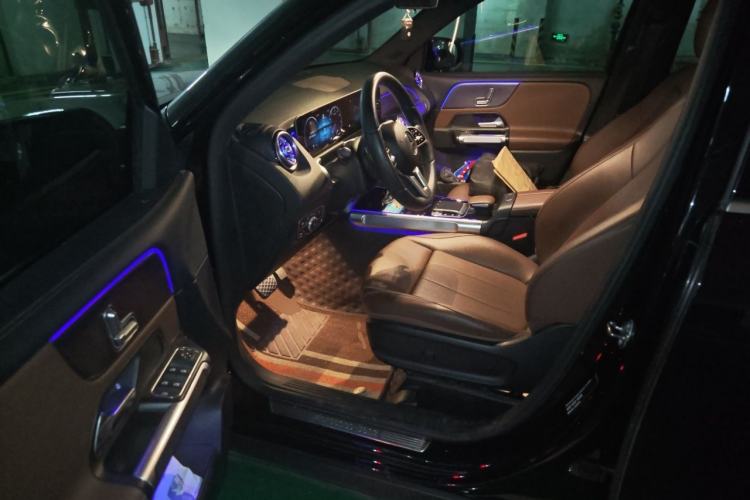Used Mercedes-Benz GLB 2020 GLB 200 Stylish Edition Driver Seat