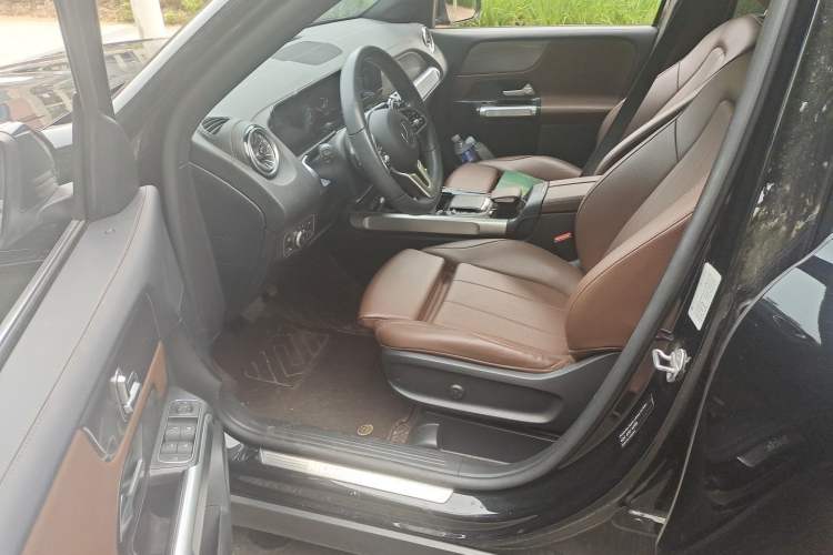 Used Mercedes-Benz GLB 2020 Updated GLB 200 Dynamic Edition Driver Seat