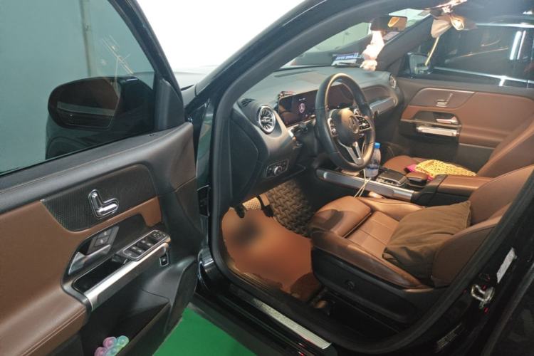 Used Mercedes-Benz GLB 2020 GLB 200 Stylish Edition Driver Seat
