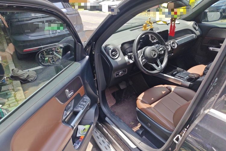 Used Mercedes-Benz GLB 2020 Updated GLB 200 Dynamic Edition Driver Seat
