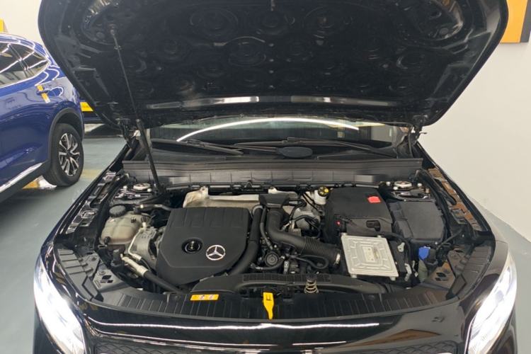 Used Mercedes-Benz GLB 2020 GLB 180 Fashion Model Engine Bay