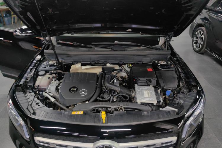 Used Mercedes-Benz GLB 2020 Facelift GLB 200 Fashion Edition Engine Bay
