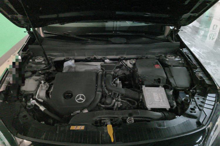 Used Mercedes-Benz GLB 2020 Facelift GLB 200 Fashion Edition Engine Bay