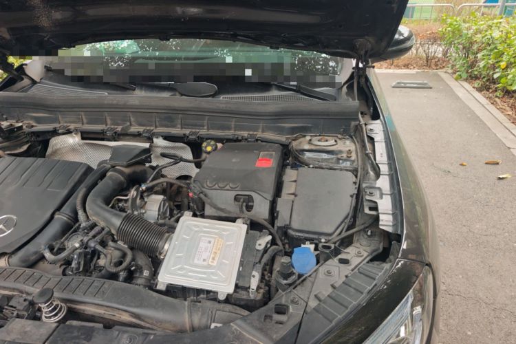 Used Mercedes-Benz GLB 2020 Facelift GLB 200 Fashion Edition Engine Bay Left